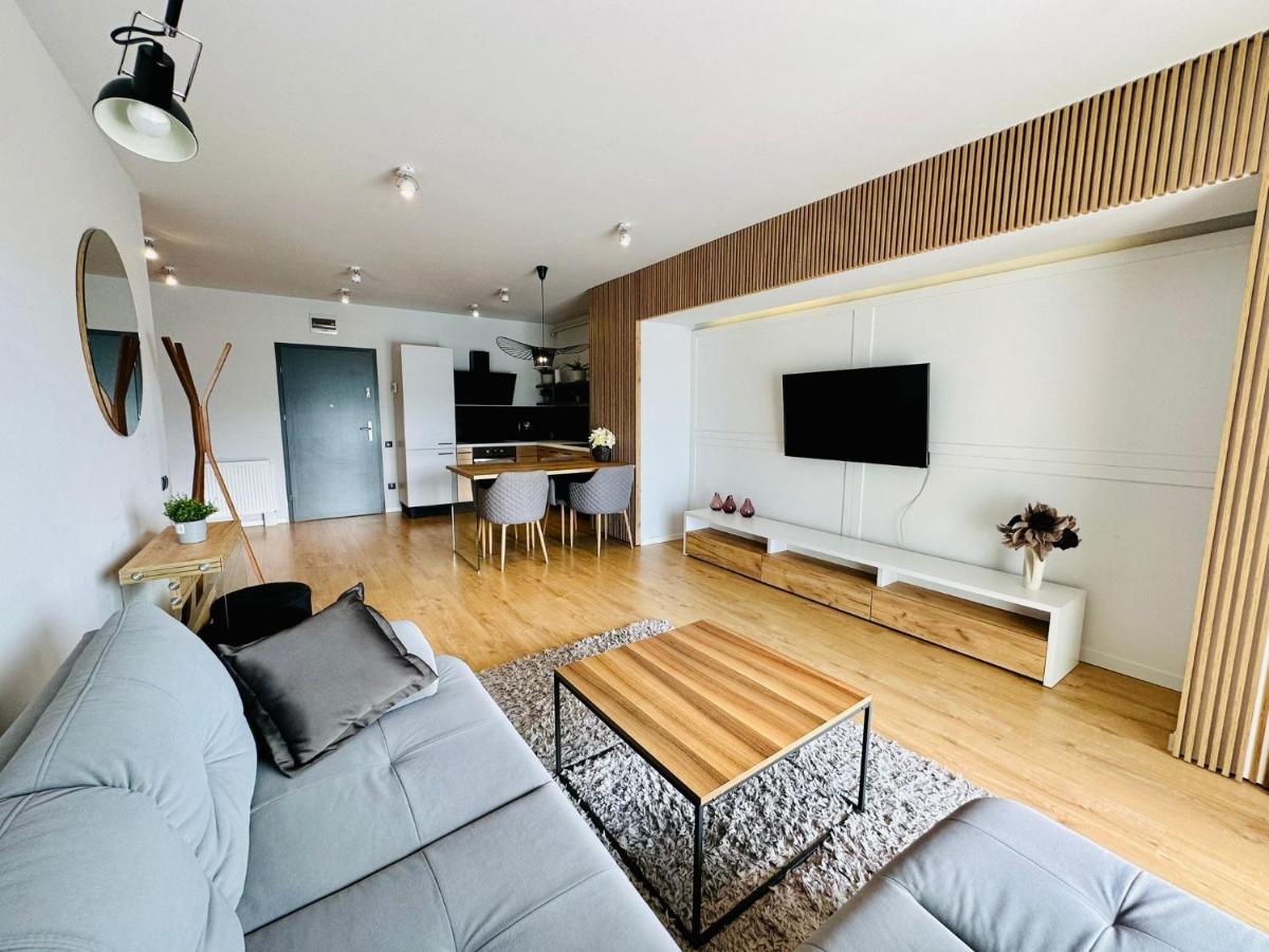 Kharisma Apartment-Free Parking-Ultracentral Cluj Napoca Bagian luar foto
