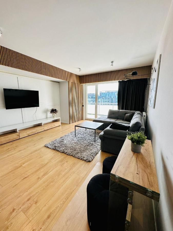 Kharisma Apartment-Free Parking-Ultracentral Cluj Napoca Bagian luar foto