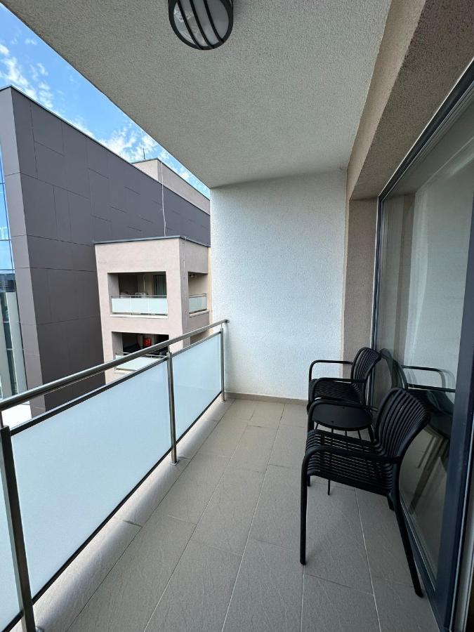 Kharisma Apartment-Free Parking-Ultracentral Cluj Napoca Bagian luar foto