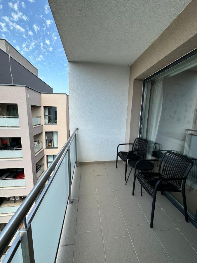 Kharisma Apartment-Free Parking-Ultracentral Cluj Napoca Bagian luar foto